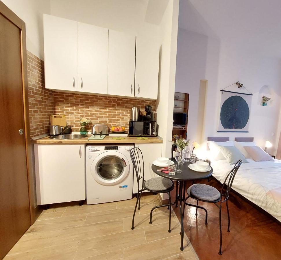 Sweet Dreams Suites Cosy Studio Piata Romana Βουκουρέστι Εξωτερικό φωτογραφία